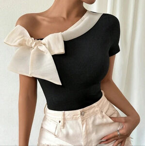 Summer Short Sleeve Slim Fit T-Shirt With Asymmetrical Collar And Color Block